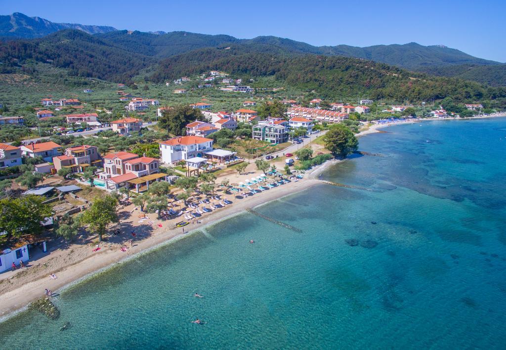 By The Sea Luxury Suites Liménasz Kültér fotó